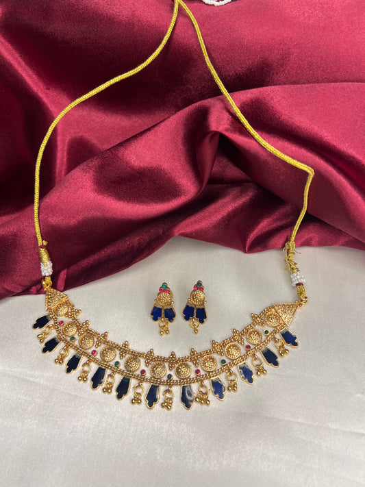 Me19 Antique Gold Temple Coin Choker Necklace Set | Blue & Maroon Enamel Variants