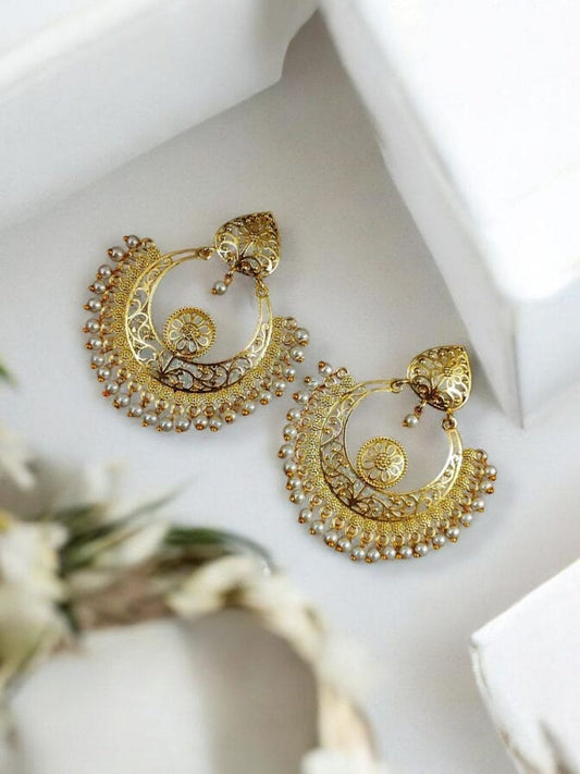 Me19 Pearl Edge Filigree Chandbali Earrings in India