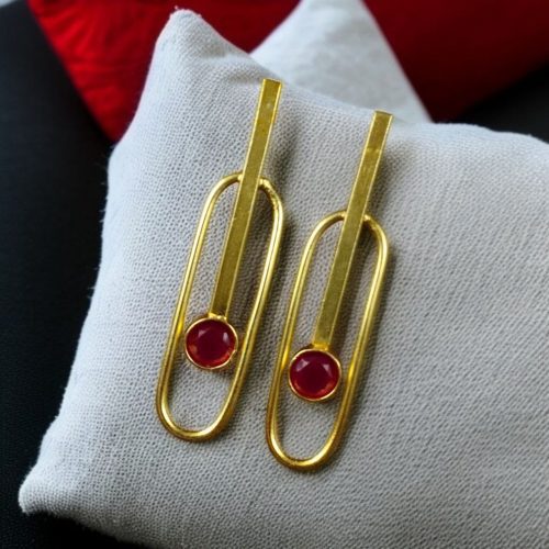 Me19 Scarlet Red Stone Long Gold Earrings in India