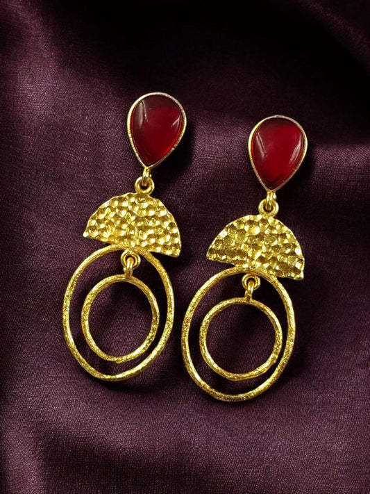 Me19 Red Stone Textured Gold Hoop Earrings in India